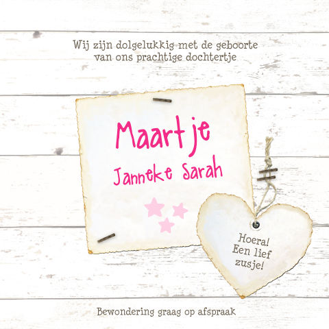 Geboortekaart Maartje met foto op roze hout en vintage hart en etiket